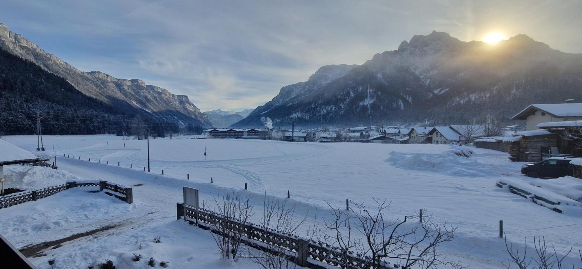 80 M2, Fuer Bis 6 Personen Mit Tollem Skigebiet, Zentral Und Doch Ruhig Waidring Bagian luar foto